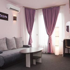 Deluxe Zimmer mit Kingsize-Bett